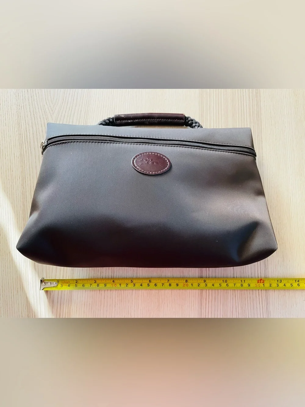 Longchamp Le Pliage cosmetics case brown/ nylon and leather. Excellent condition